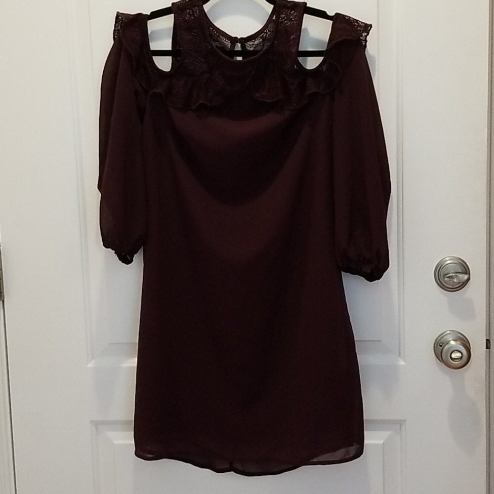 BNWT Maurices Cold Shoulder Dress Burgundy